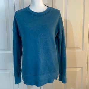 Time and Tru Women’s S(4-6) Blue Long Sleeve Crewneck Pull Over Sweatshirt